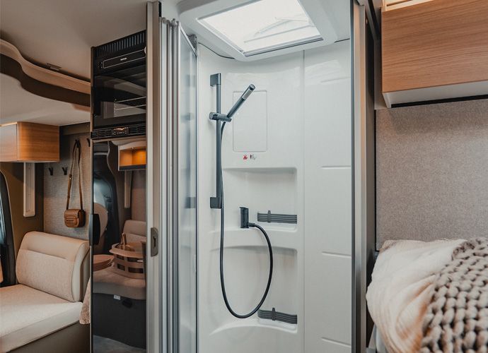 hymer GT-S MEDITERRANEE doccia